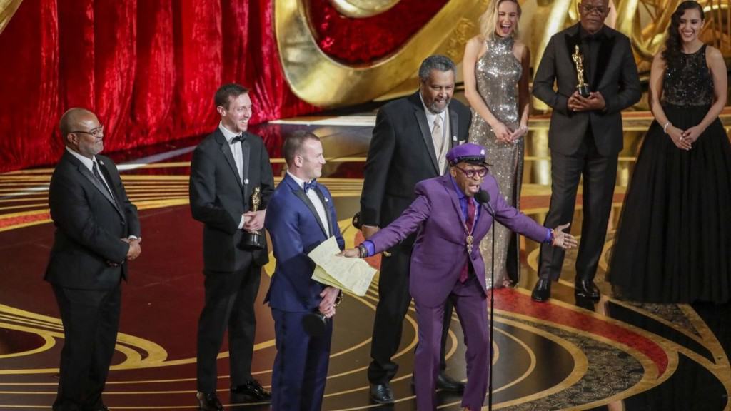 Spike Lee makes an acceptance speech at the 2019 Oscars